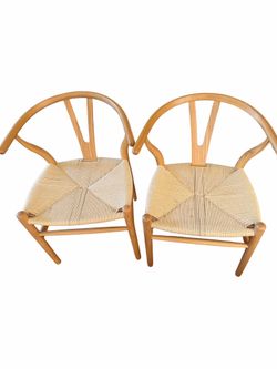 Pair of Wishbone Style Dining Chairs – Natural Ash Wood with Hand-Woven Paper Cord Seats