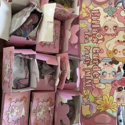 Lila’s garden tea party mini blind box bag charm pendant vinyl doll 