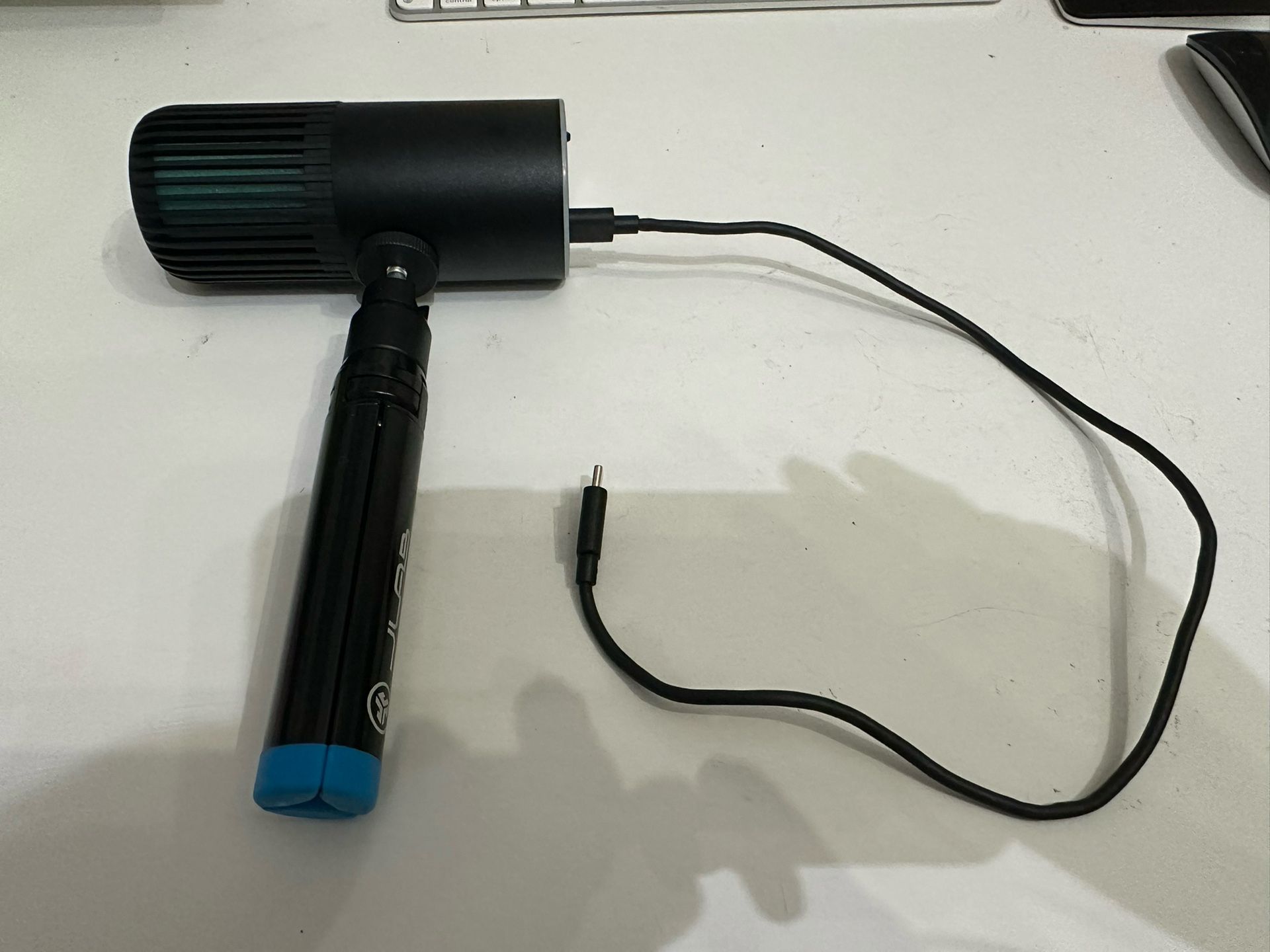JLAB BRAND TALK GO USB MICROPHONE - Like New - 30$