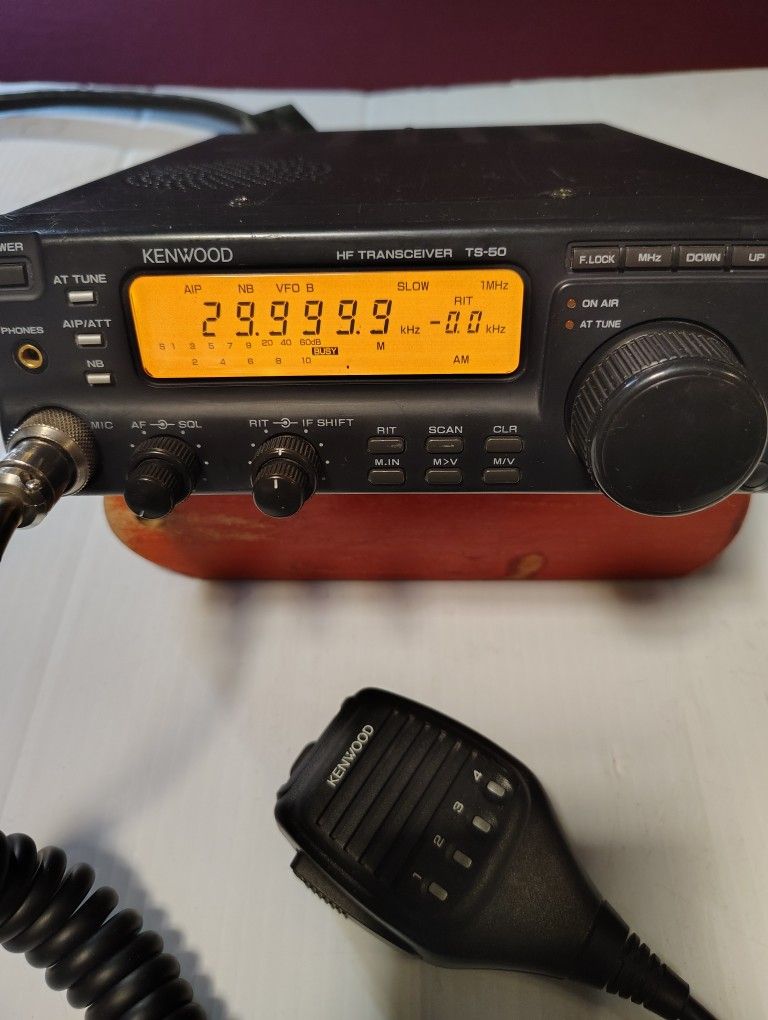 Kenwood Ts-50s Ham Radio W/Hustler Antennas