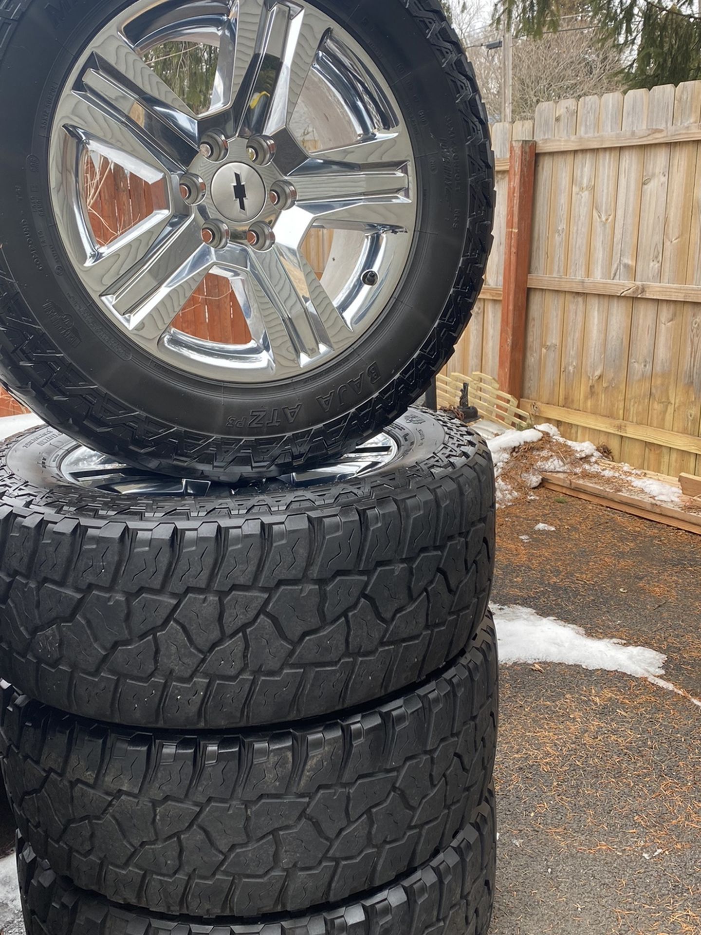 20 chevy silverado wheels 35x12 50x20 tires for sale in aurora il