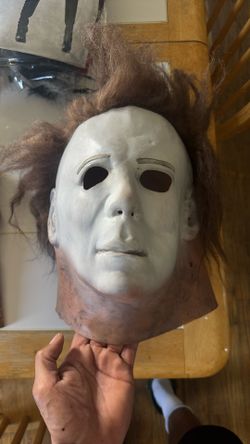 Michael Myers mask