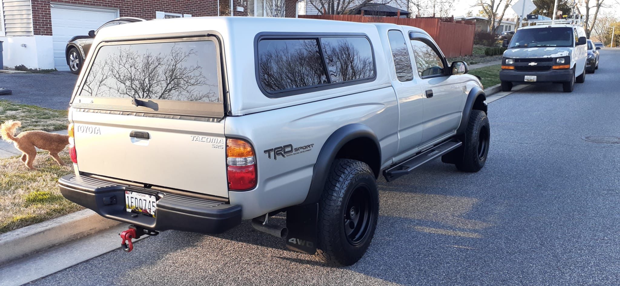 Selling Toyota Tacoma Extra Cab Camper Fits 1(contact info removed) Trucks. Negotiable Price.