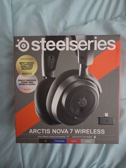 Steel Series Arctis Nova 7