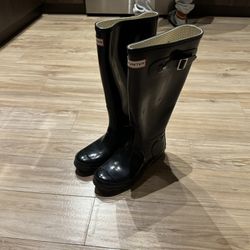 Hunter Rain Boots Size 7
