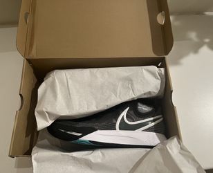 Nike Kyrie 8 ‘Orca’ Size 13