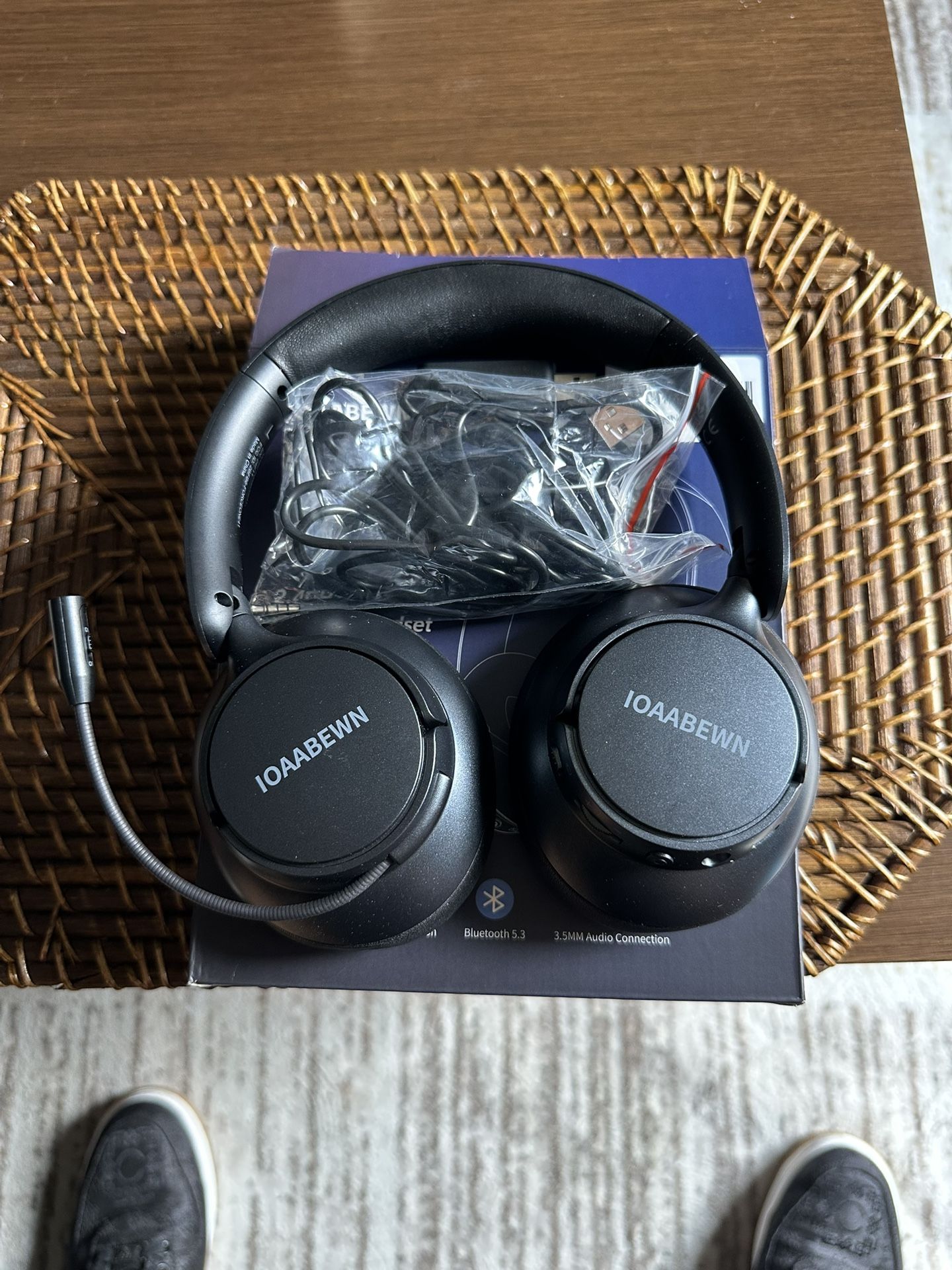 Wireless Gaming Headset – Brand New