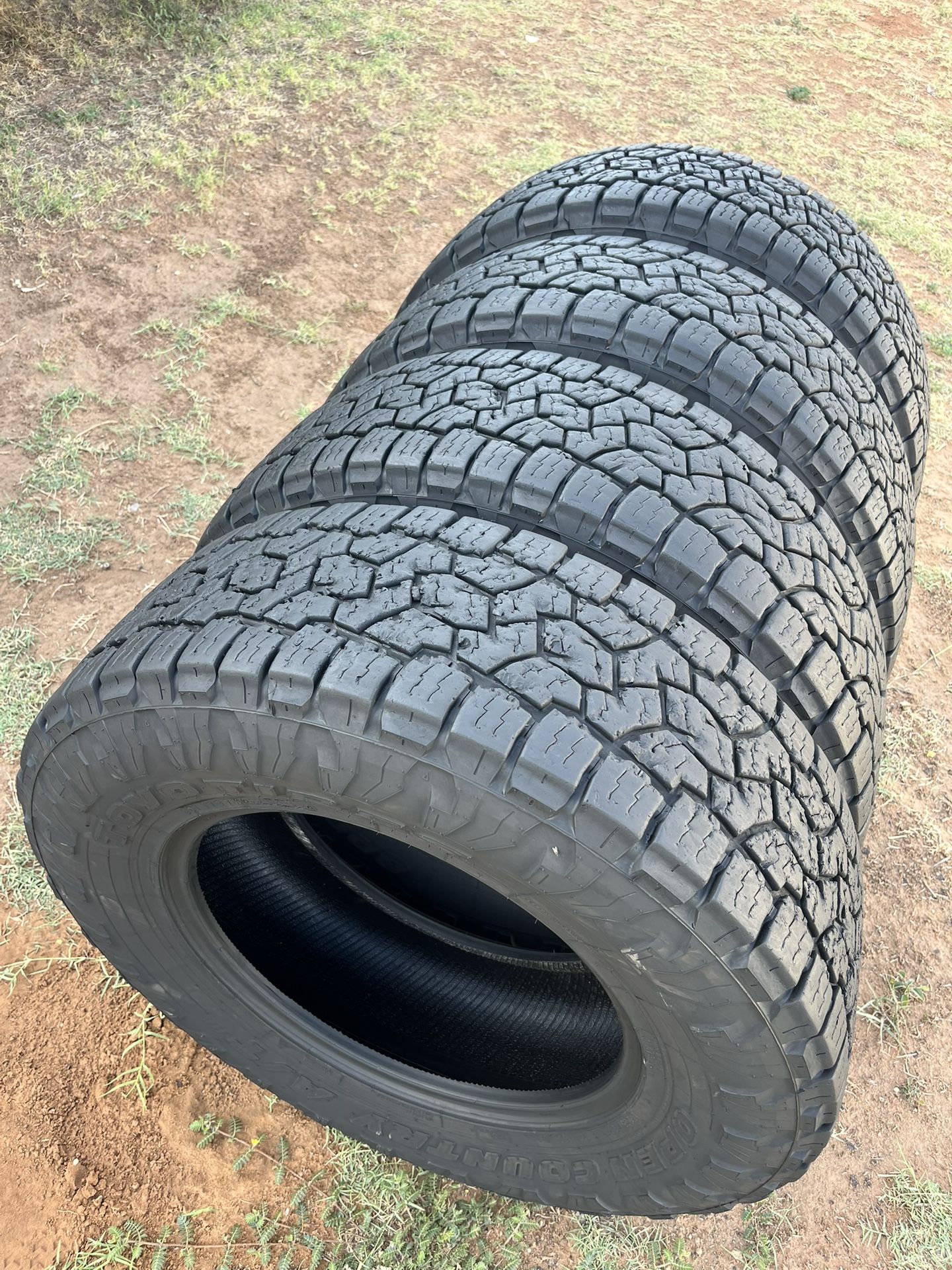 265/70R17 Toyo Open Country 10 ply Tire set of 4