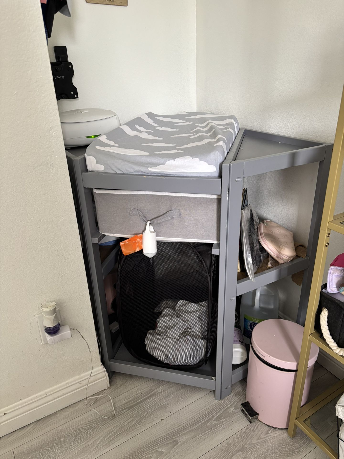 Changing Table