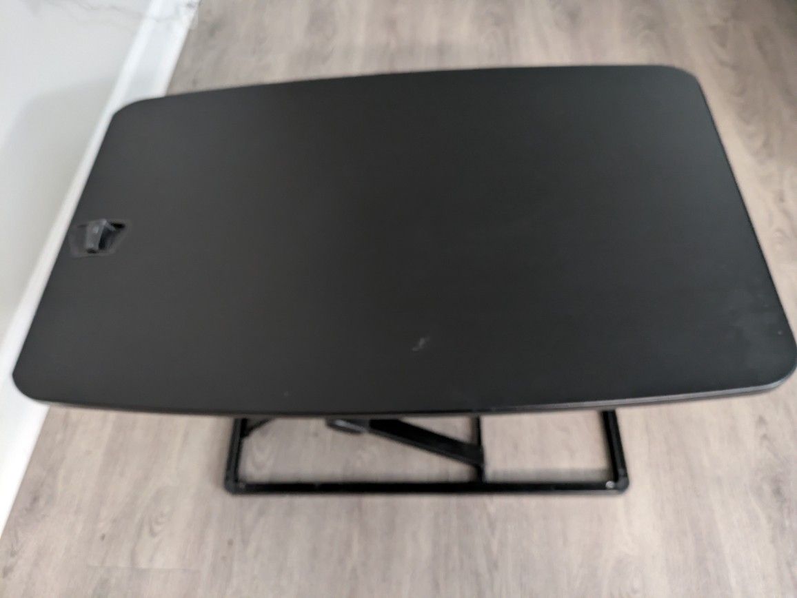 Height Adjustable Standing Desk