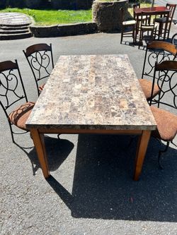 Dinner  table
