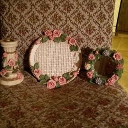 BRAND NEW WEIGHTED SHABBY CHIC/VICTORIAN**PLATE, MIRROR, AND CANDLE HOLDER SET! 