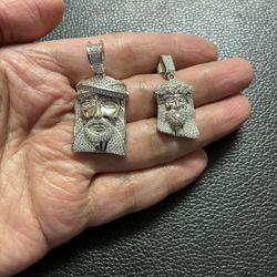 925 Sterling Silver Jesus Pendant (M $45 Each)(small $28 Each)