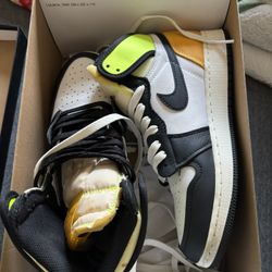 Air Jordan 1