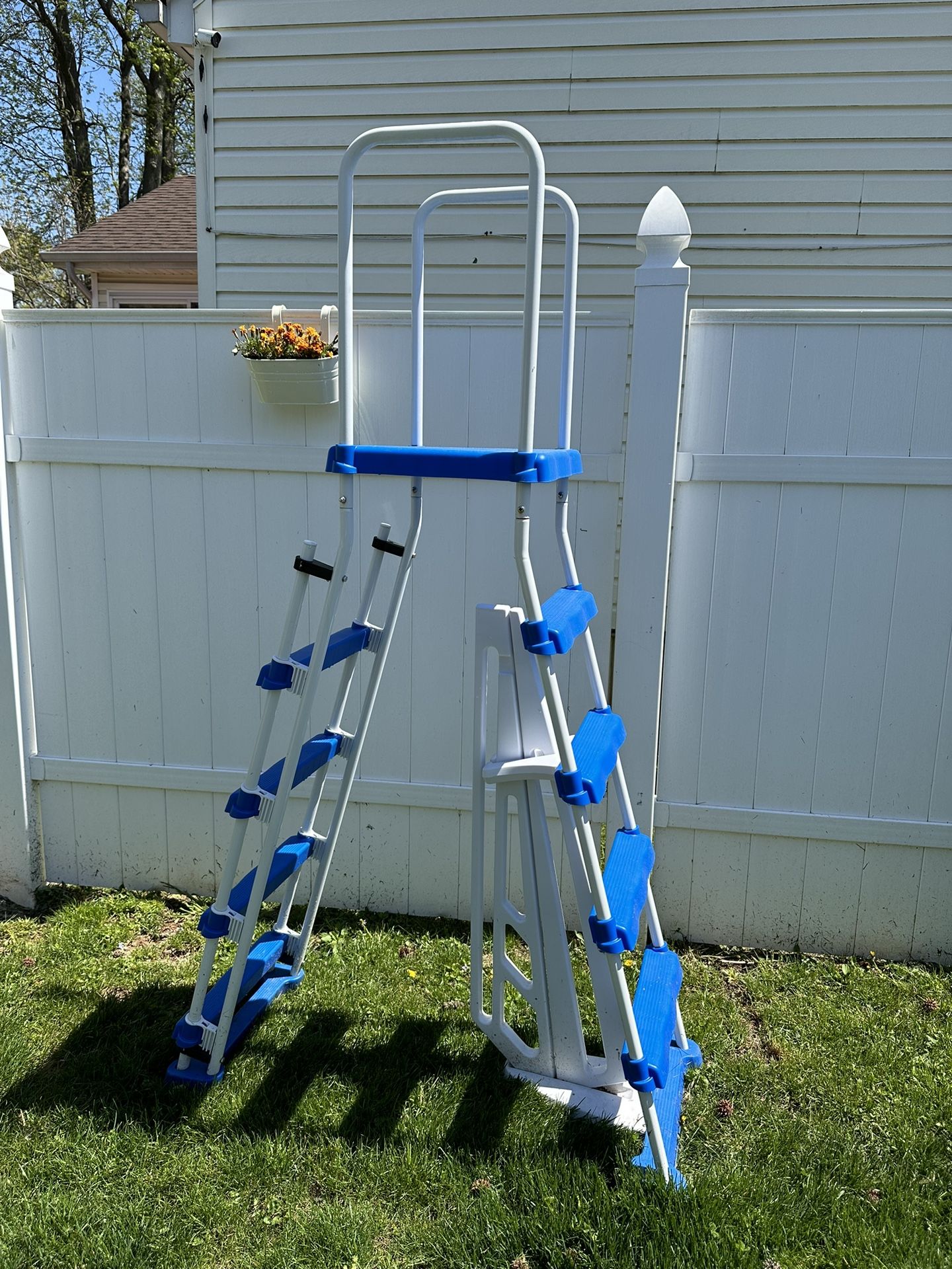 Pool Ladder