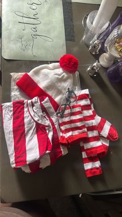 Where is Waldo costume UNISEX