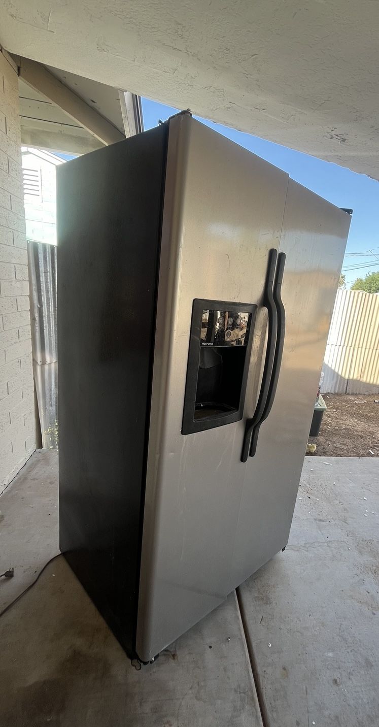 fridge for Sale in Phoenix, AZ OfferUp