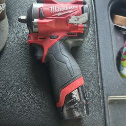 Milwaukee Impact Wrench 