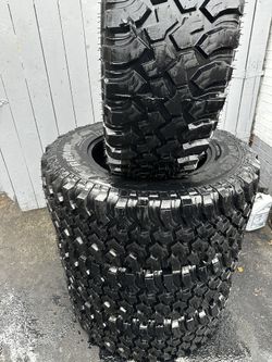 MUD TERRAIN TIRES 37*12.50/20LT
