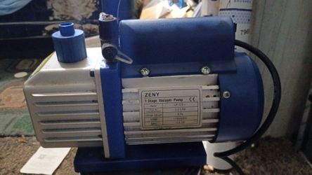Vacuum pump