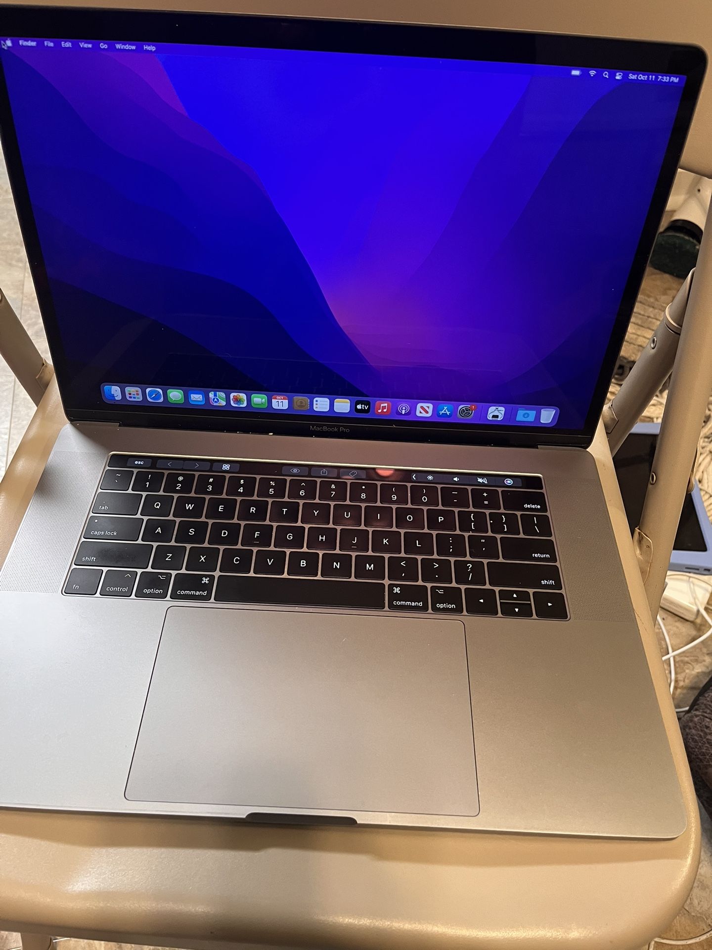 MacBook Pro 15inch 2017 Intel I7 16gb Ram 500gb 
