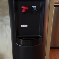 Black water cooler (cleaned & excellent condition)