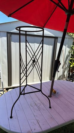 Vintage Metal Stand