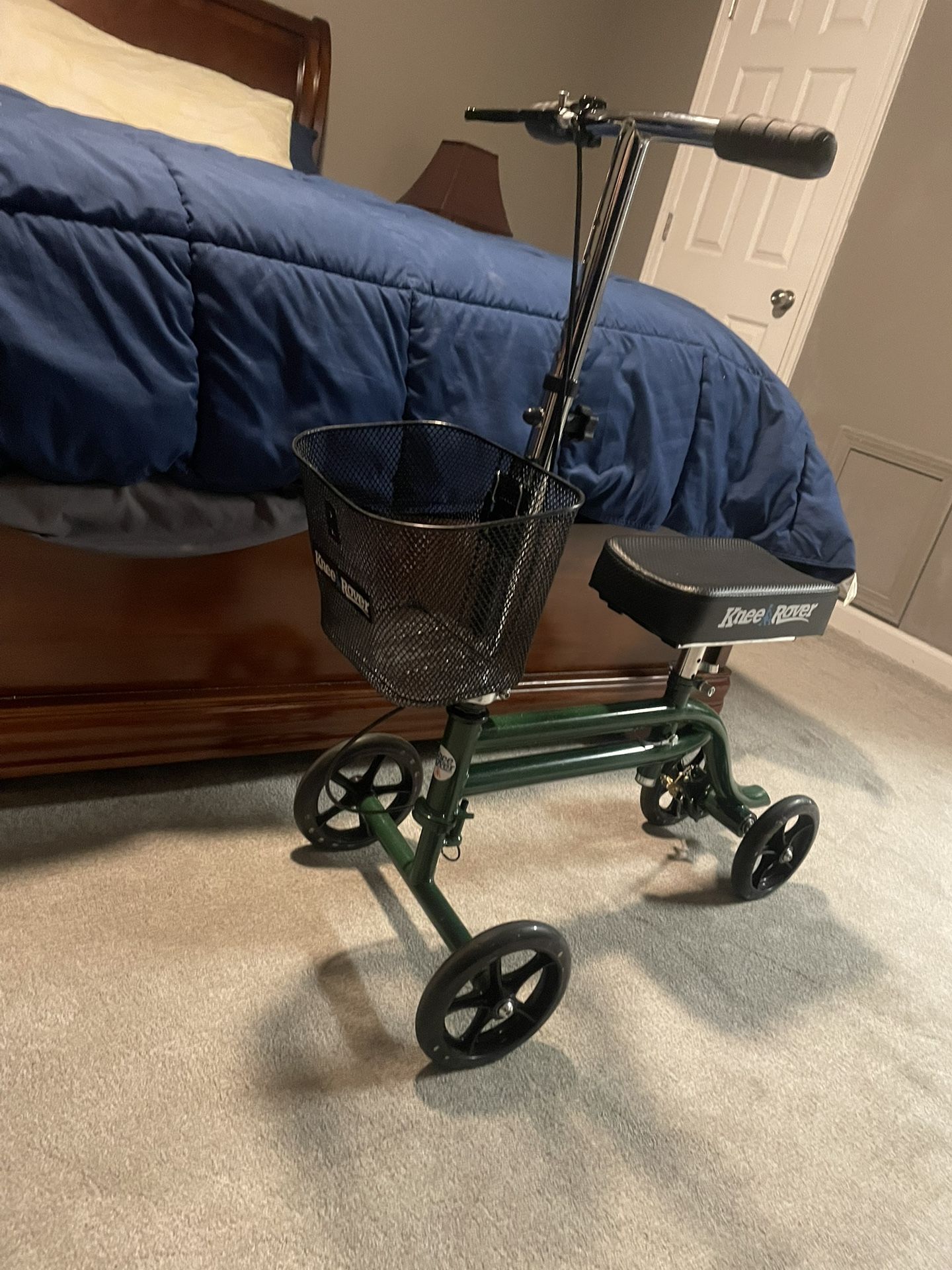 Knee Scooter