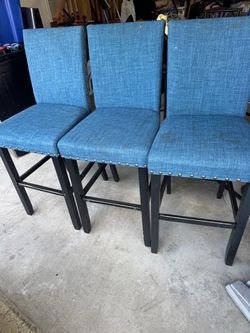 3 high chairs