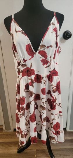SHEIN V-Neck Spaghetti Strap Floral Mini Dress with bold red rose pattern Size 3XL