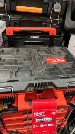 Milwaukee PACKOUT 22 in. Medium Red Tool Box with 75 lbs. Weight Capacity