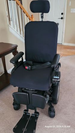 Power Wheelchair with Charger