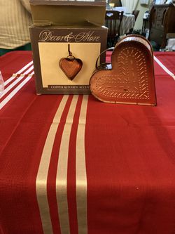 Copper shaped decorative heart