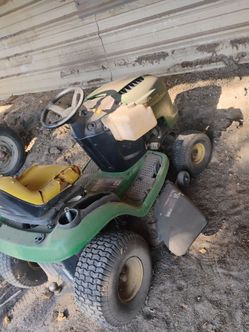 2010 John Deere lawn mower