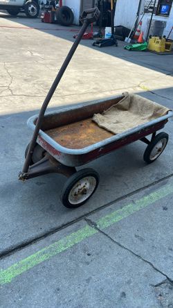 Vintage RADIO Flyer Wagon Early Logo Unique Spoked Wheels Red