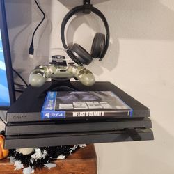 PS4 Pro With Accessories 