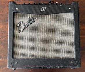 Fender mustang amp