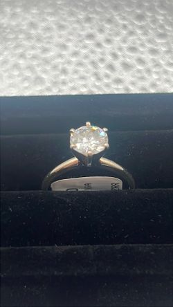 Diamond ring