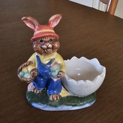 Vintage Heirloom Peter Rabbit Miniature