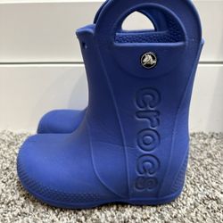 Crocs Bright Blue Pull On Rainboots Size 9c