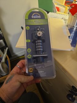 Locking Bolt With 4 Lock Combo