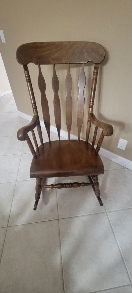 Solid Wood Rocking Chair