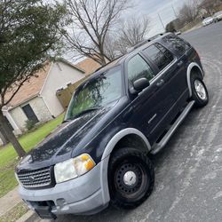 2002 Ford Explorer