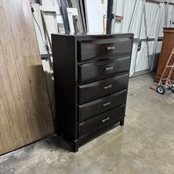 Tall Dresser $160