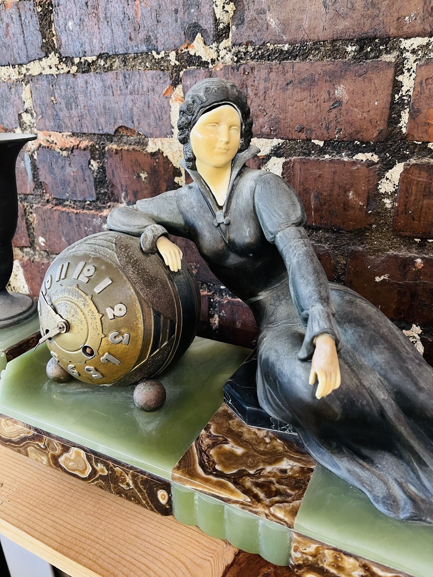 Cipriani Art Deco French Clock (3 Piece) Located At The Beacon House Thrift Shop In San Pedro