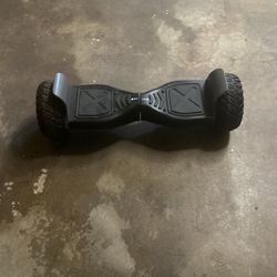 Used Hoverboard (has Bluetooth// NO CHARGER)