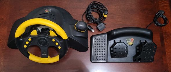 Mad Catz MC2 Universal Racing Wheel & Pedals – PS2 / Xbox / GameCube Compatible – Fully Tested