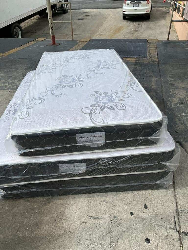 Deluxe Full