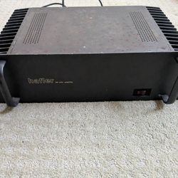 Hafler DH-220 amplifier 