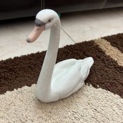 Lladro 5230 Graceful Swan